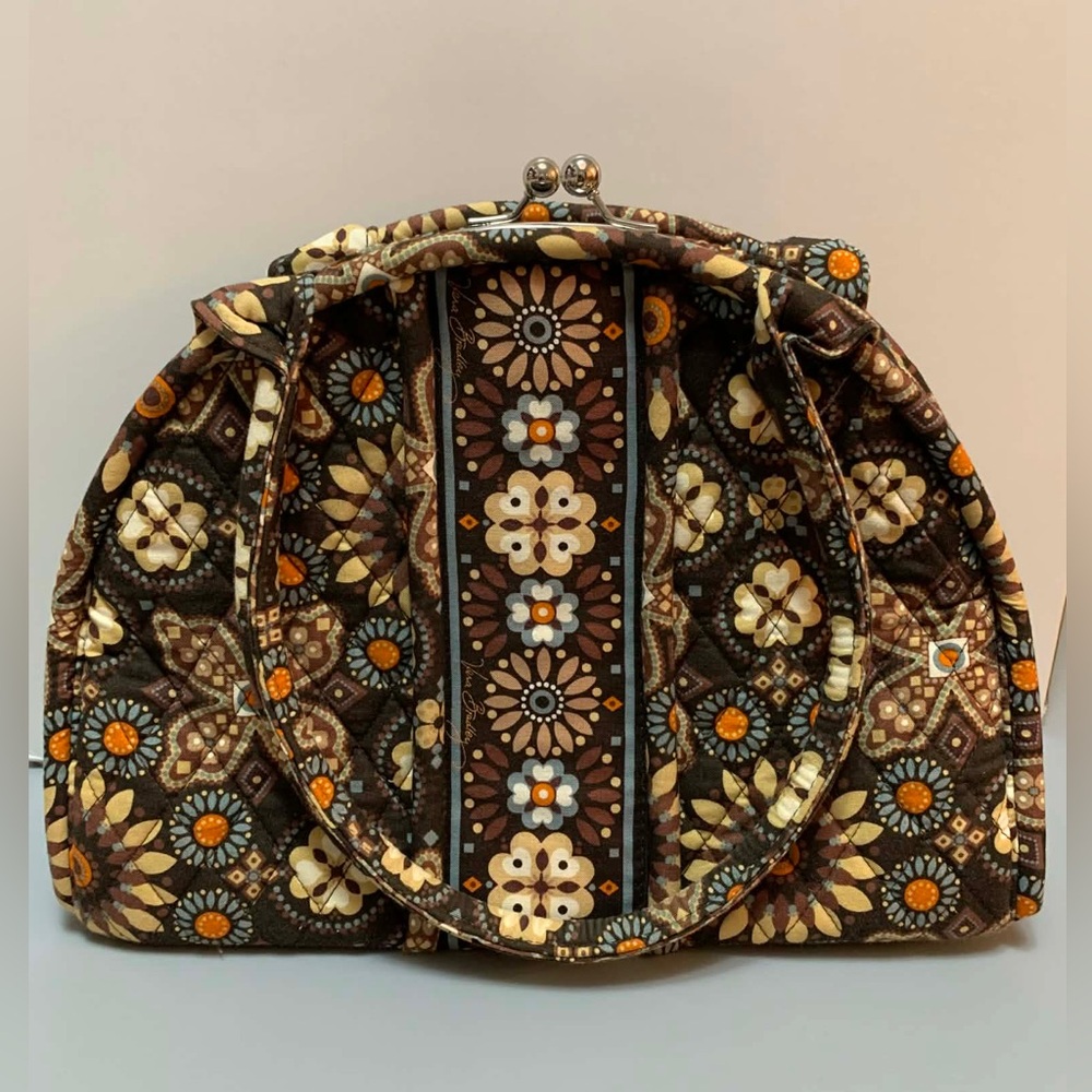 Vera Bradley Shoulder Bag with Retired Canyon Pattern and Kiss-Lock Closure - Picture 3 of 14